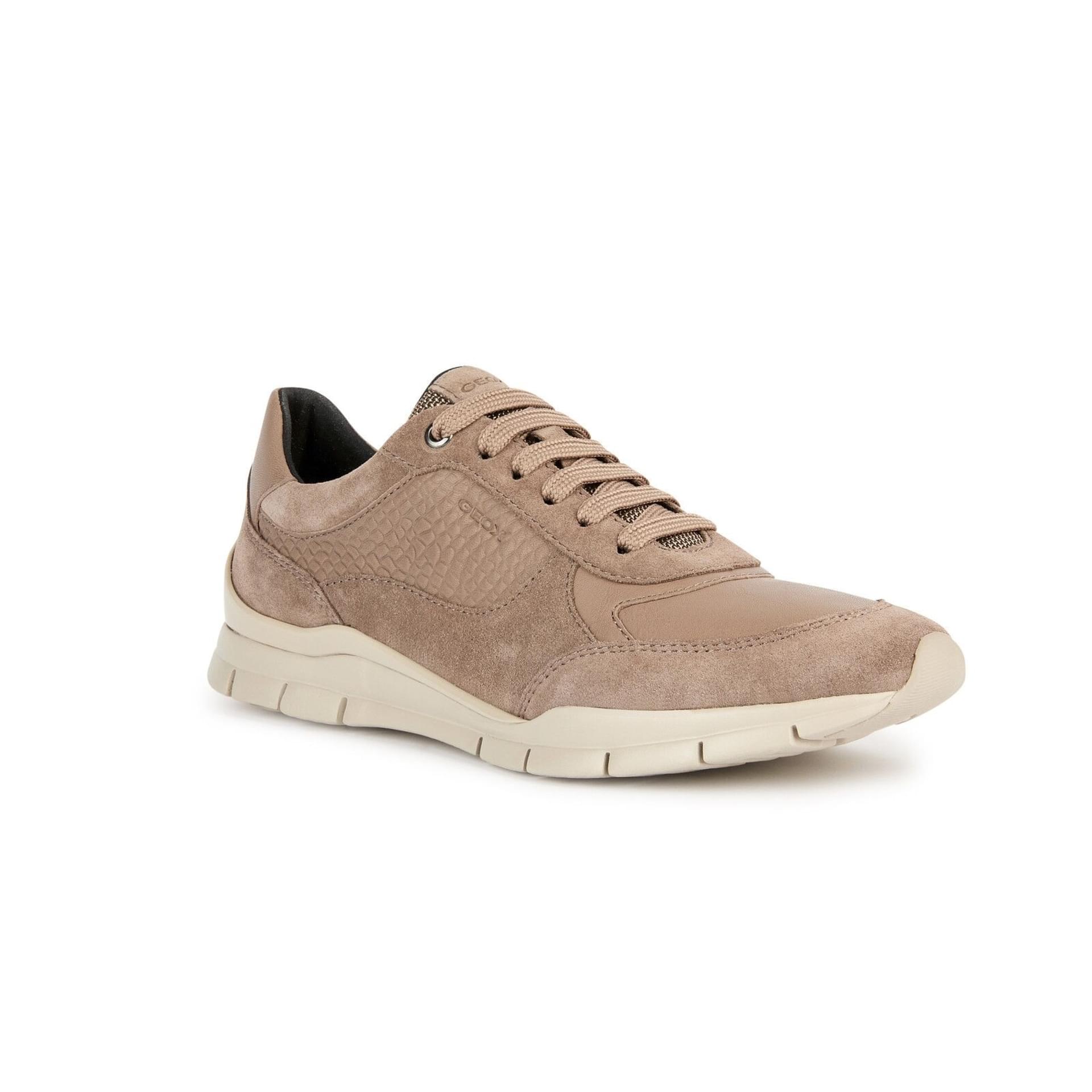 Geox Sukie Sneakers D35F2A_02285 in Dark Taupe