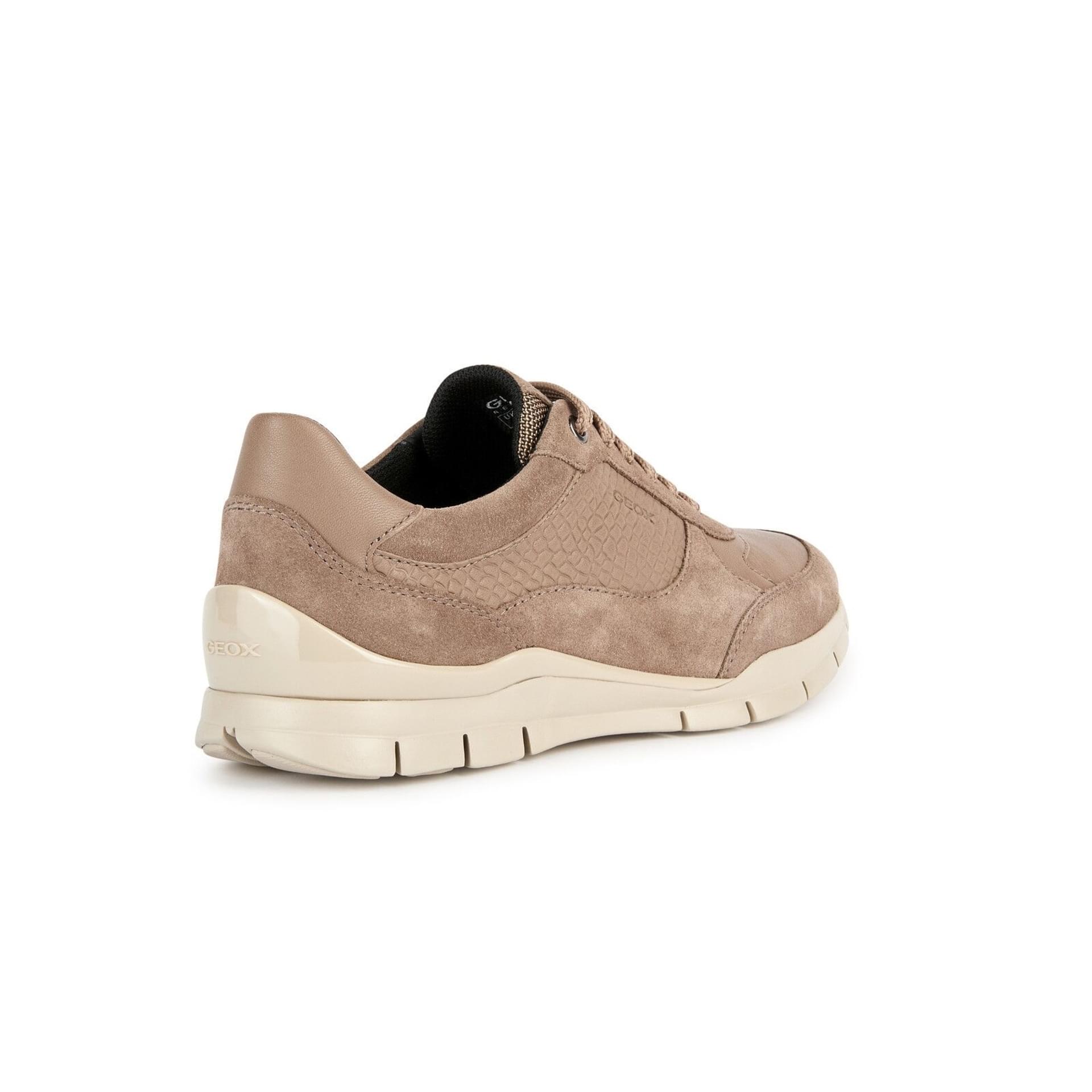 Geox Sukie Sneakers D35F2A_02285 in Dark Taupe