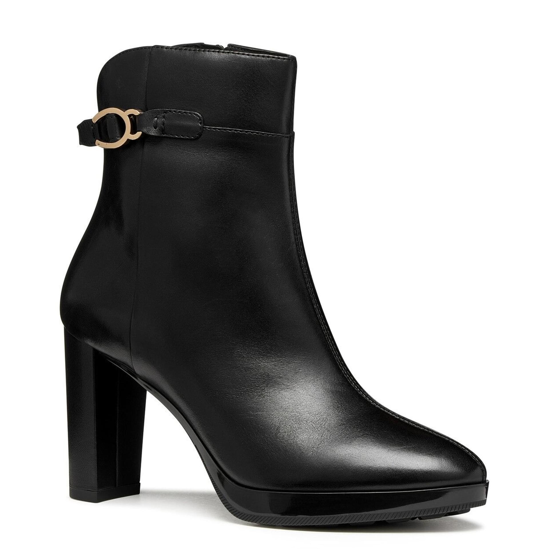 Geox Walk Pleasure 85 Ankle Boots D56TFA_00043 in Black