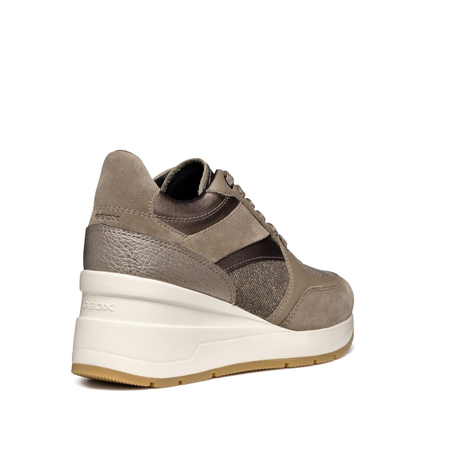 Geox Zosma Sneakers D368LA_0LY22 in Taupe