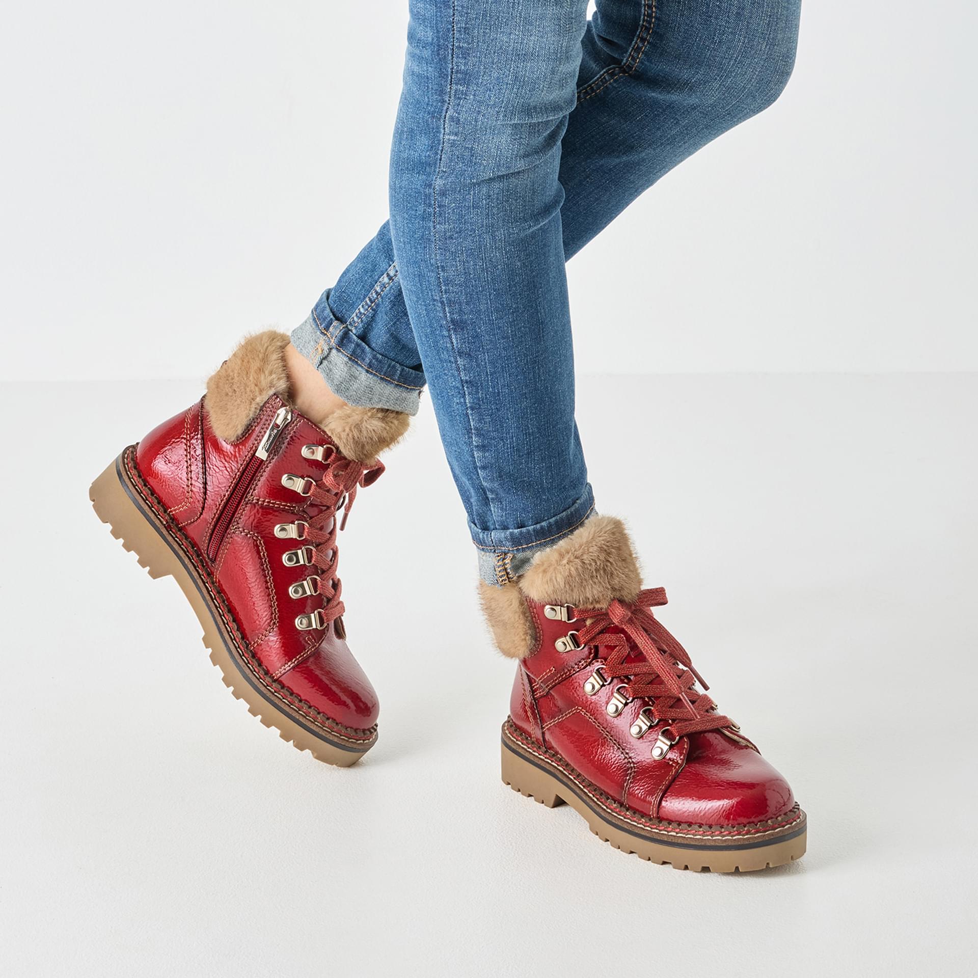 Tamaris Adalena Ankle Boots 1-26264-43 in Red Patent