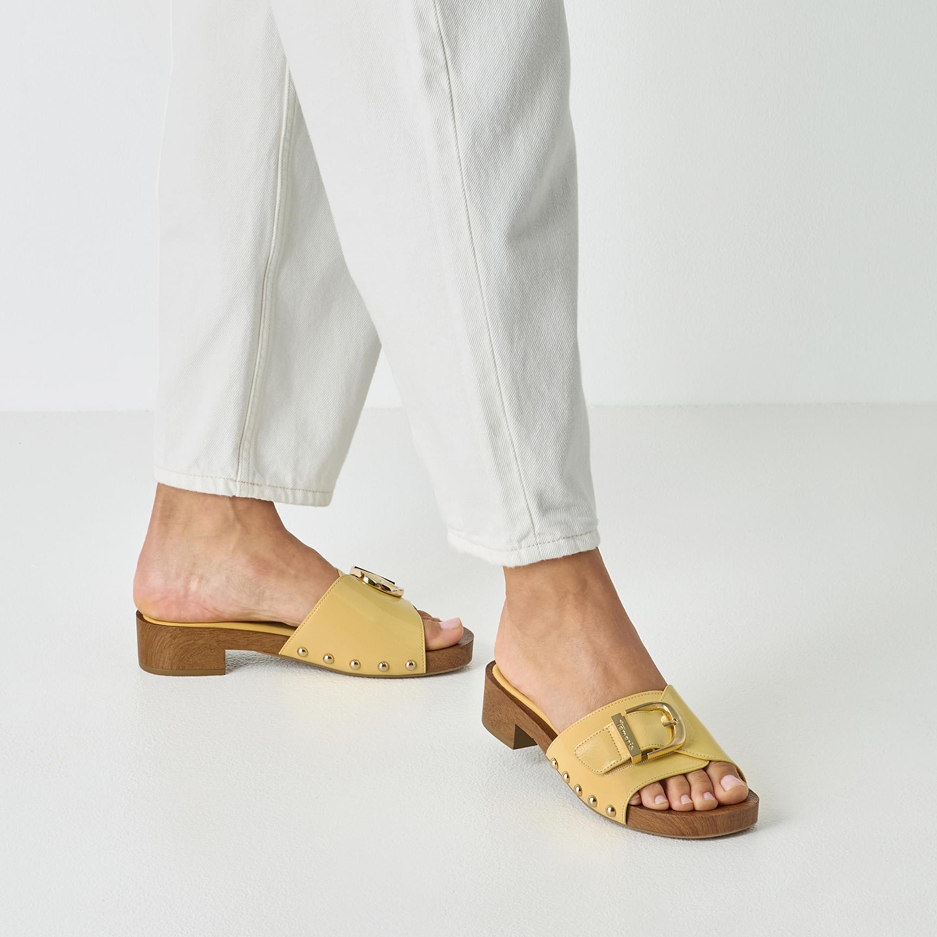 Tamaris Buela Sandals 1-27315-46 in Yellow