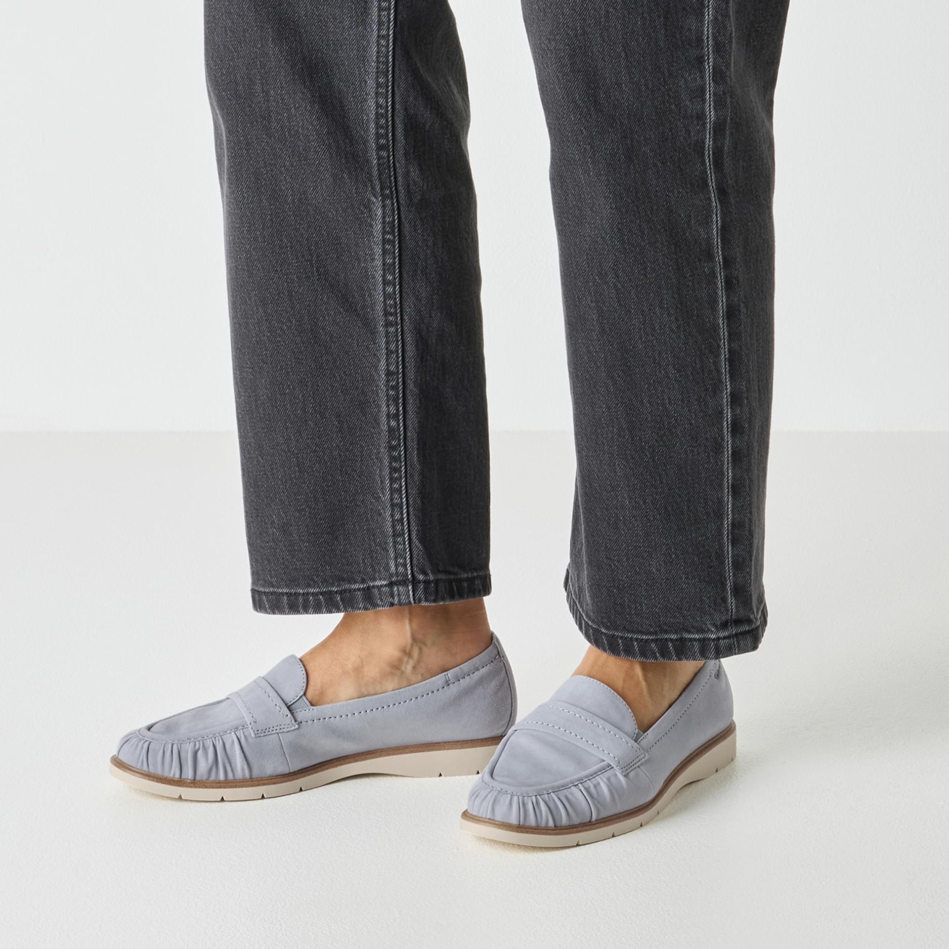 Tamaris Careen Loafers cuir in Light Blue (SKU 1-24224-46--880)
