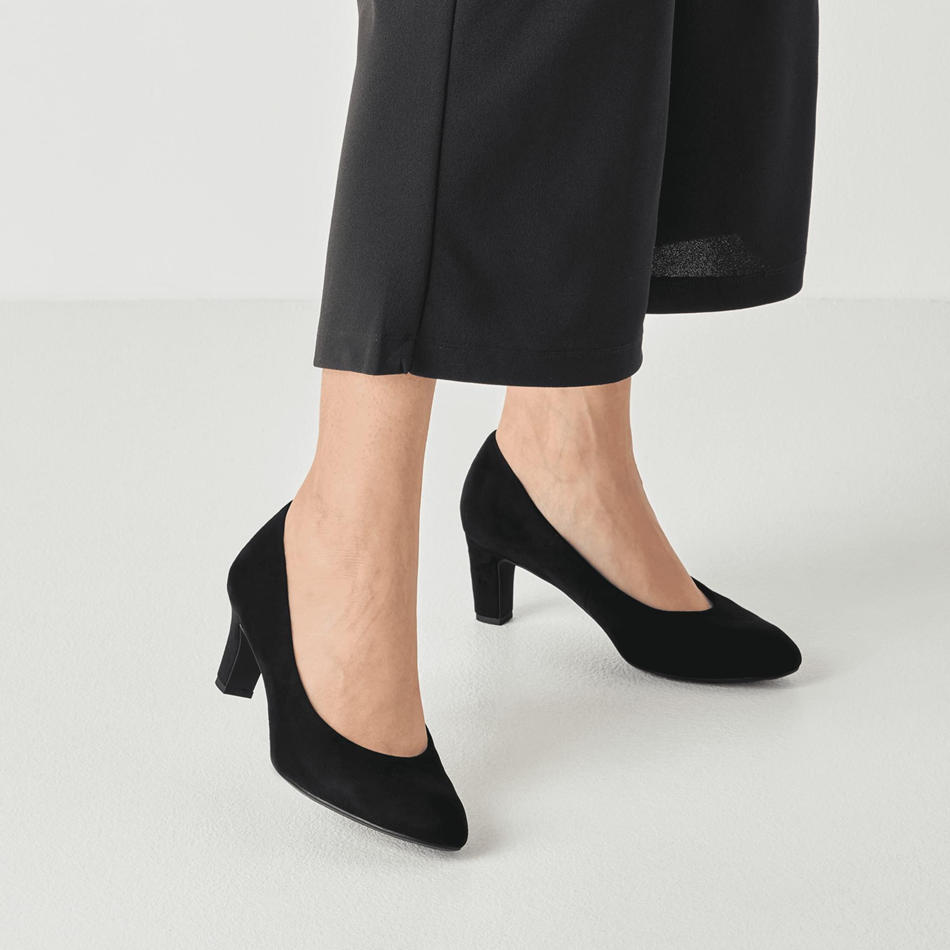 Tamaris Daenerys Hakken 1-22418-41 in Black