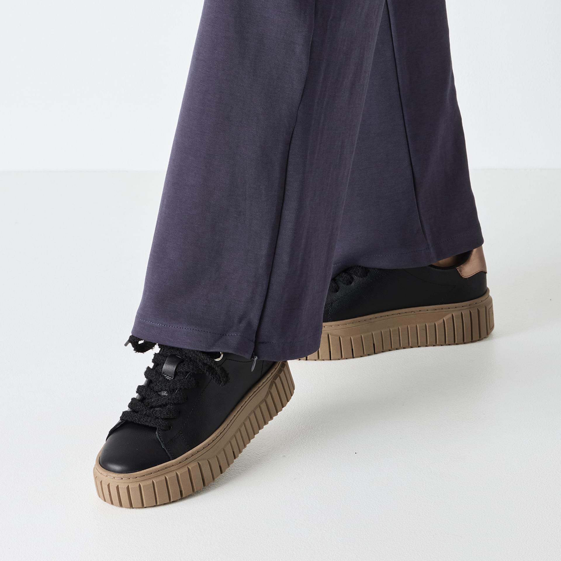 Tamaris Delita Sneakers 1-23702-45 in Black Comb