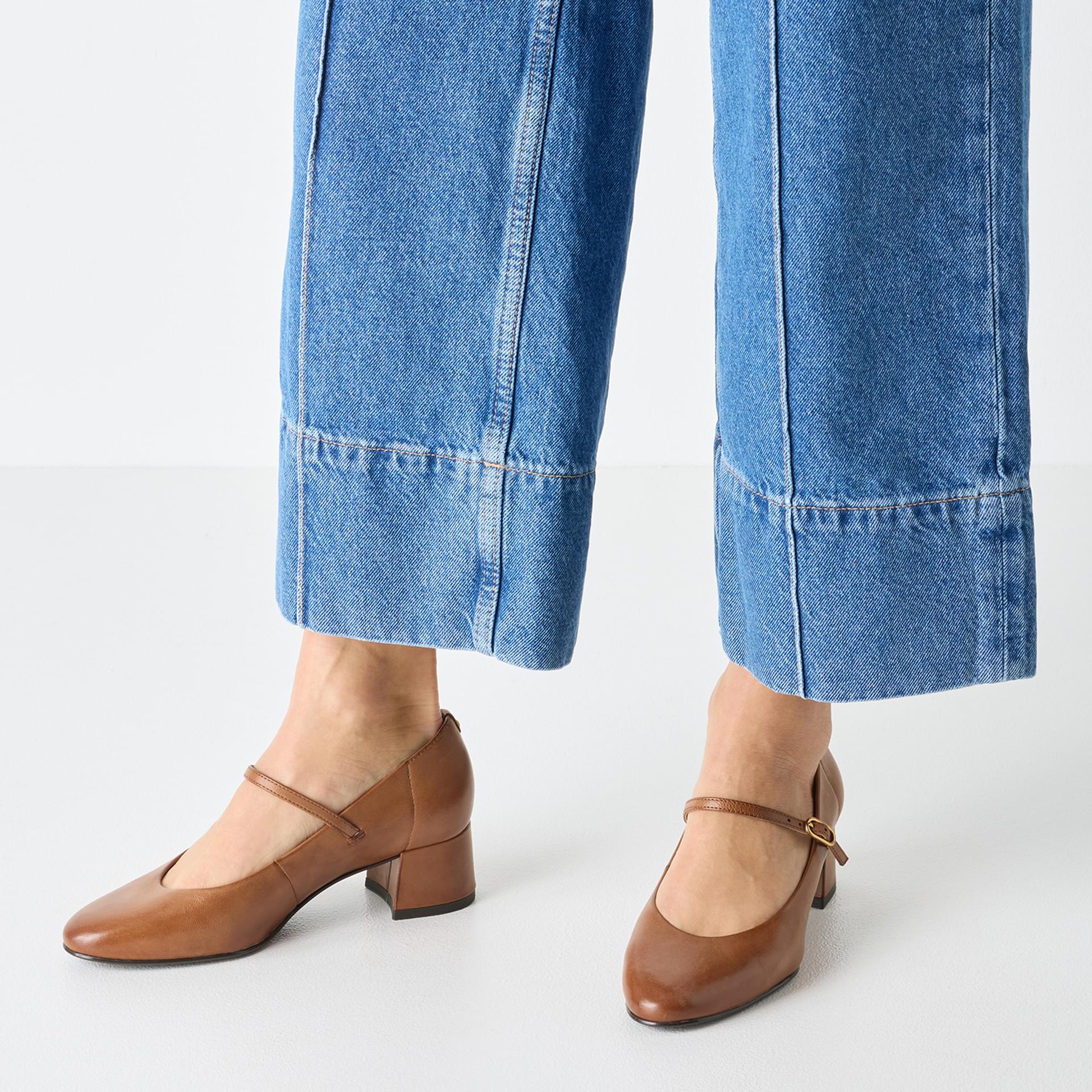 Tamaris Keala Talons 1-22311-43 in Cognac Leather