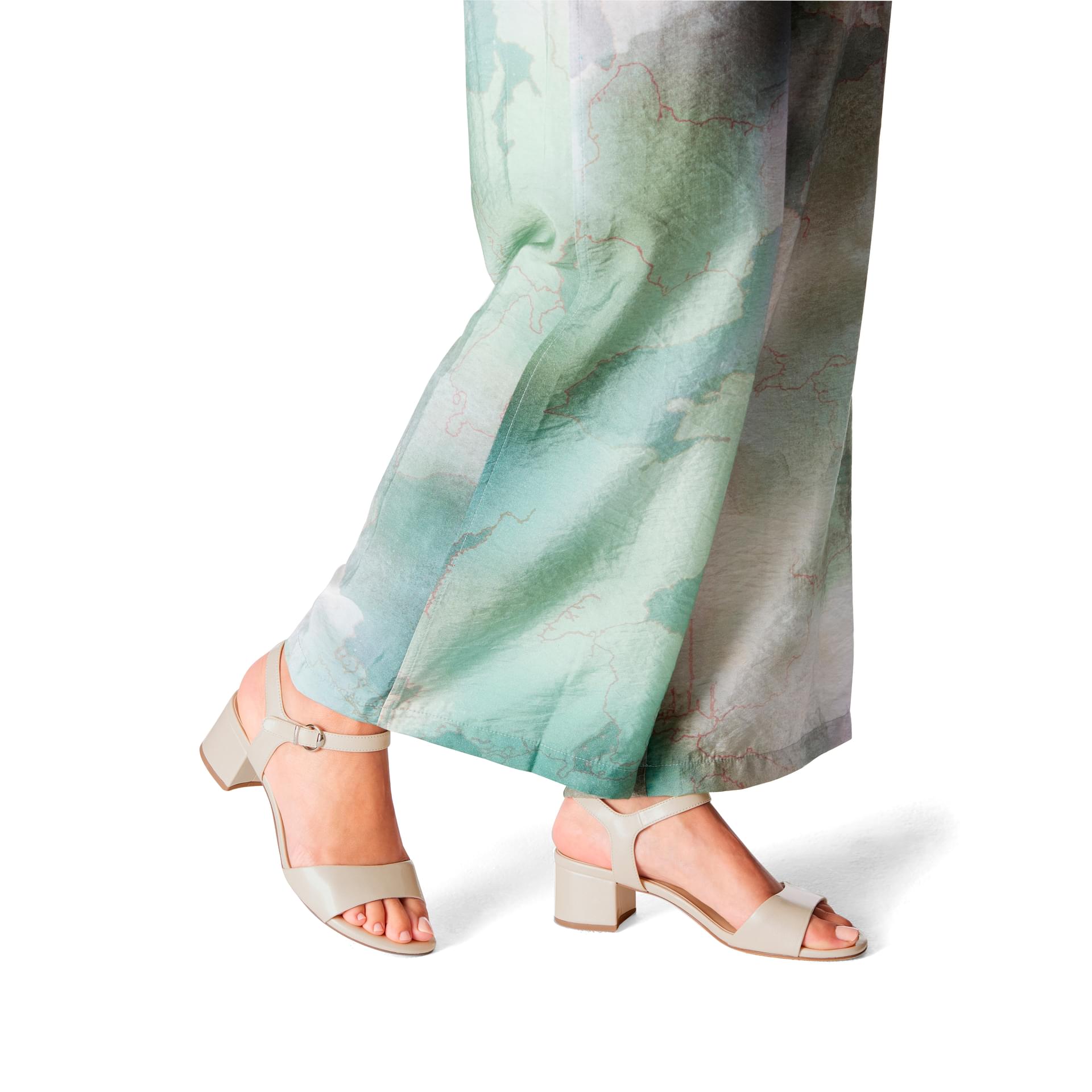 Tamaris Koli Sandalen in Champagne (SKU 1-28249-42--179)