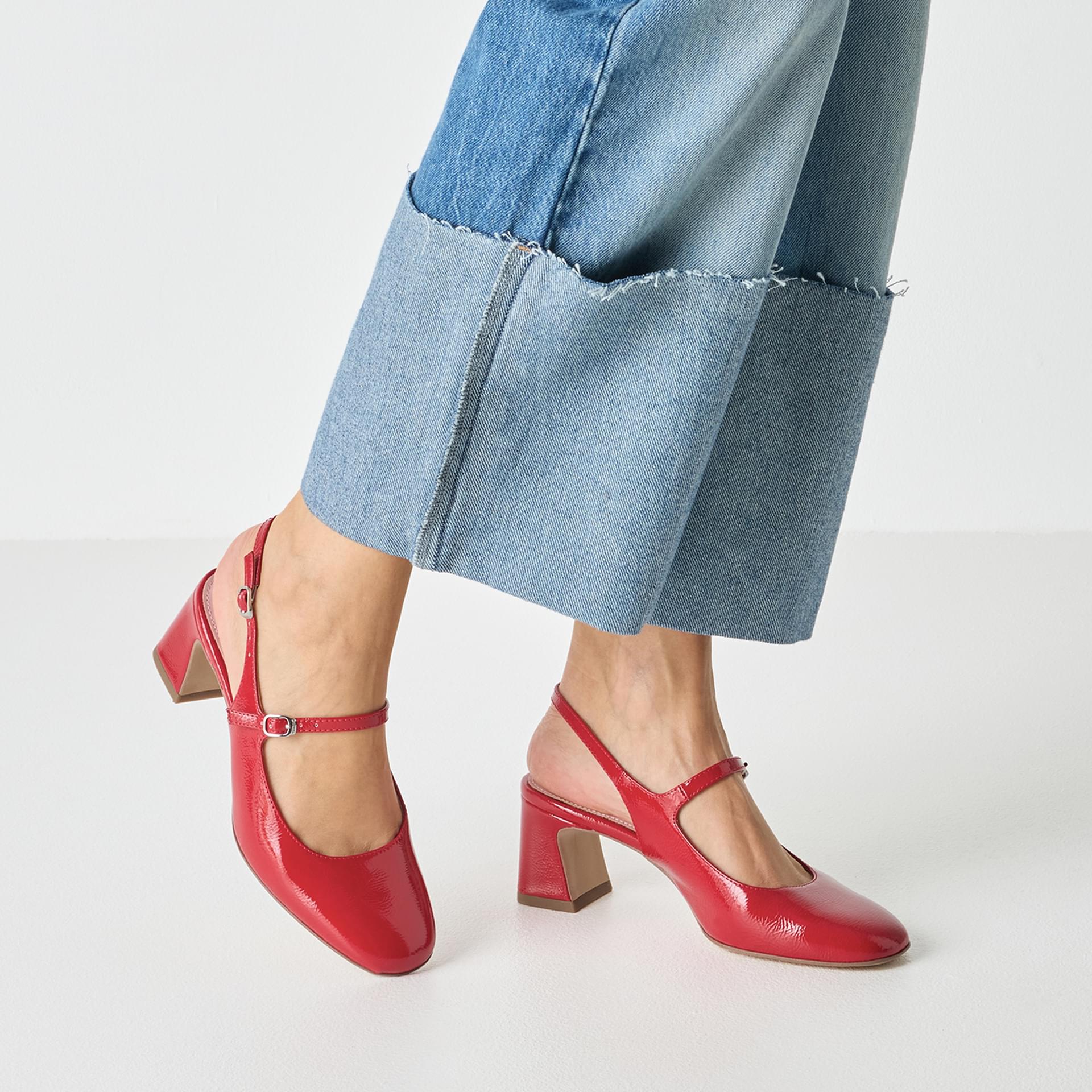 Tamaris Laura Hakken in Red Patent (SKU 1-29601-46--524)
