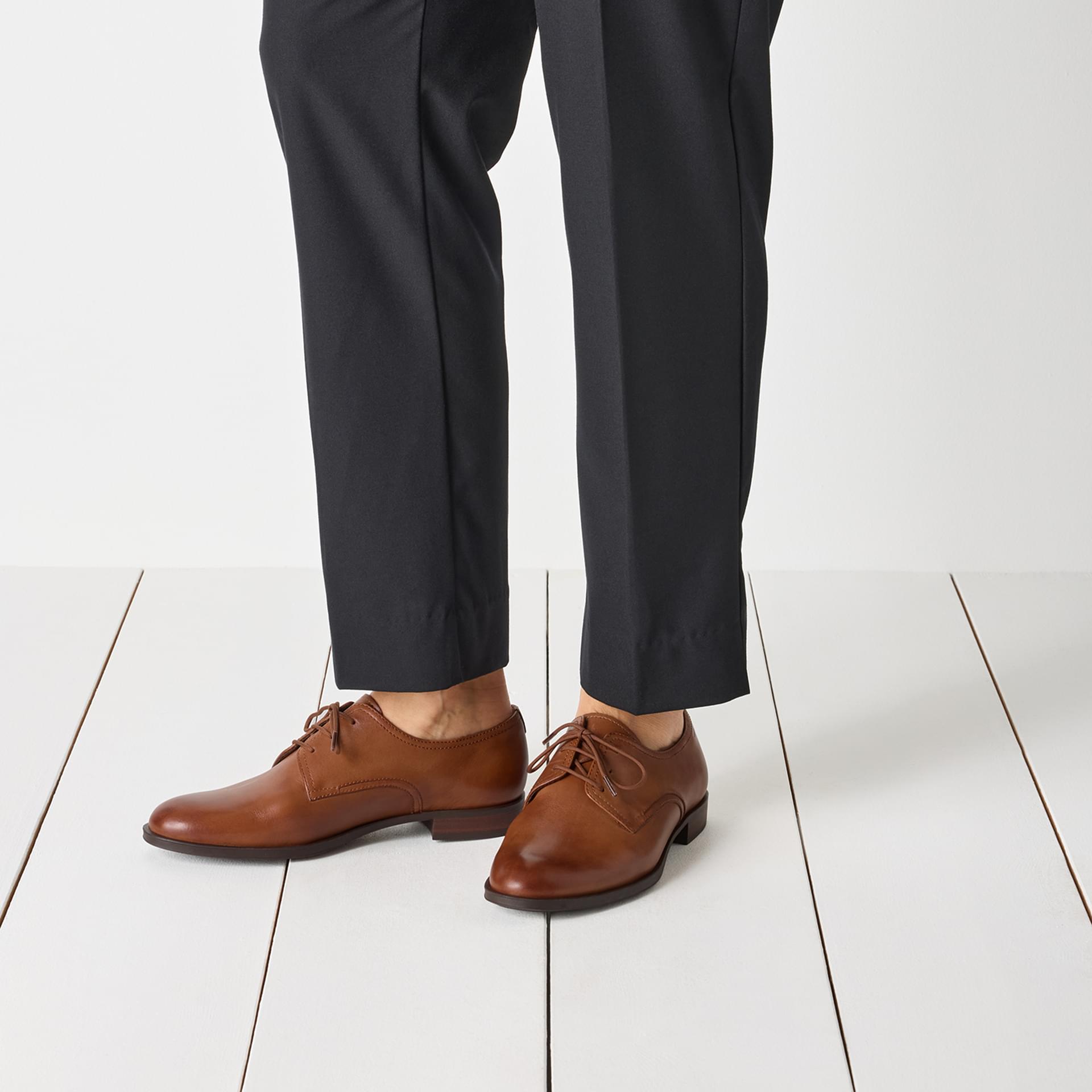 Tamaris Mulika Veterschoenen 1-23201-44 in Cognac