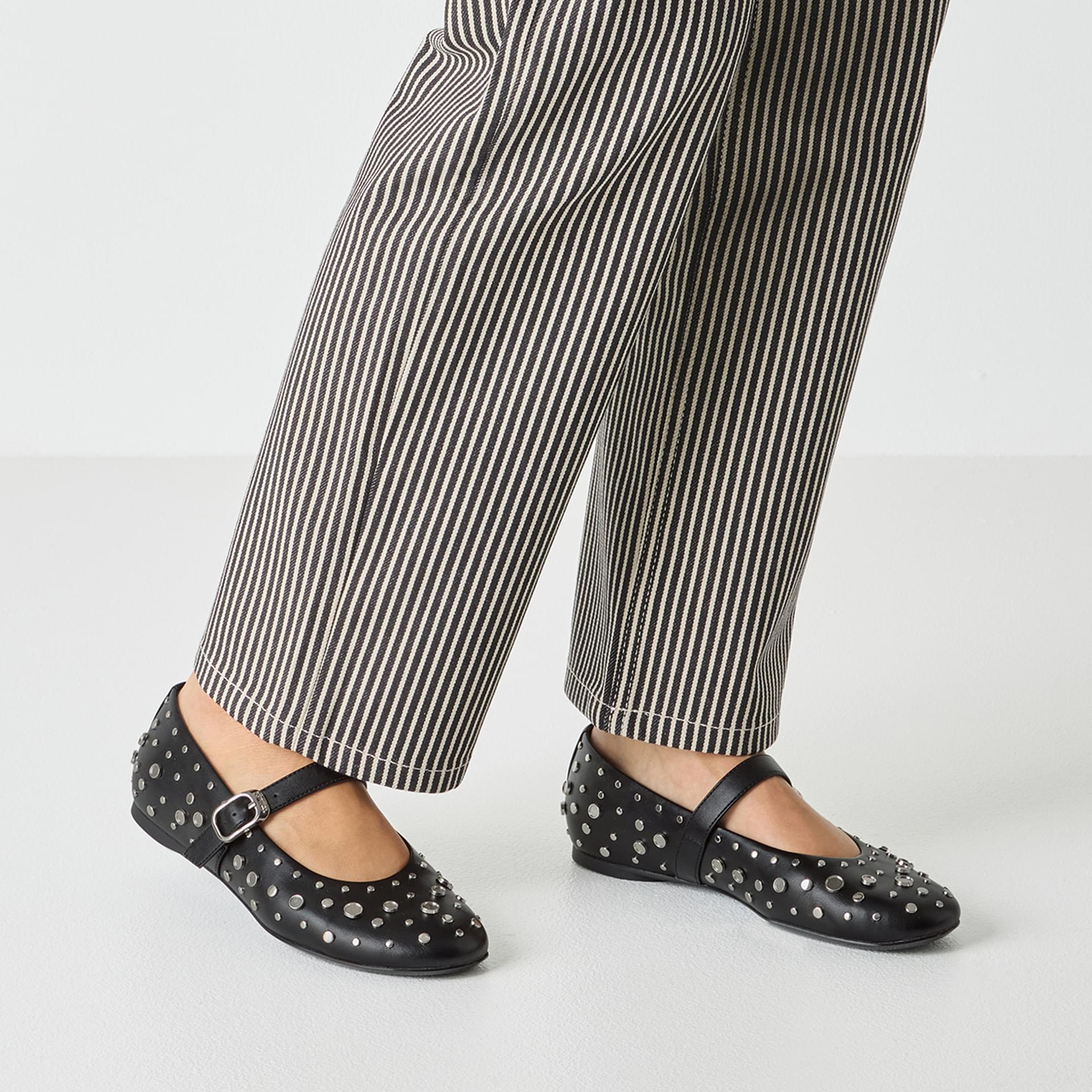 Tamaris Nanala Ballerinas 1-22152-46 in Black