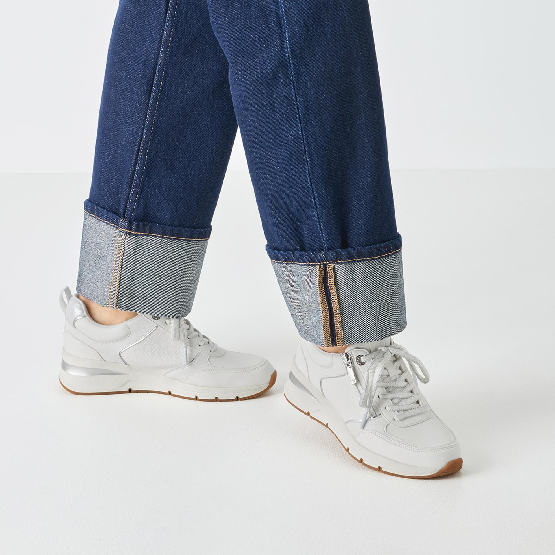 Tamaris Rea Sneakers 1-23721-42 in White/Silver