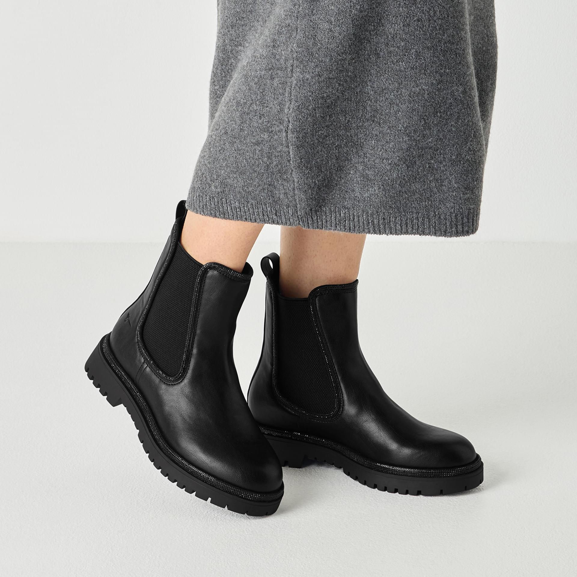 Tamaris Sabrina Chelsea Boots in Black Glam (SKU 1-25477-47--043)
