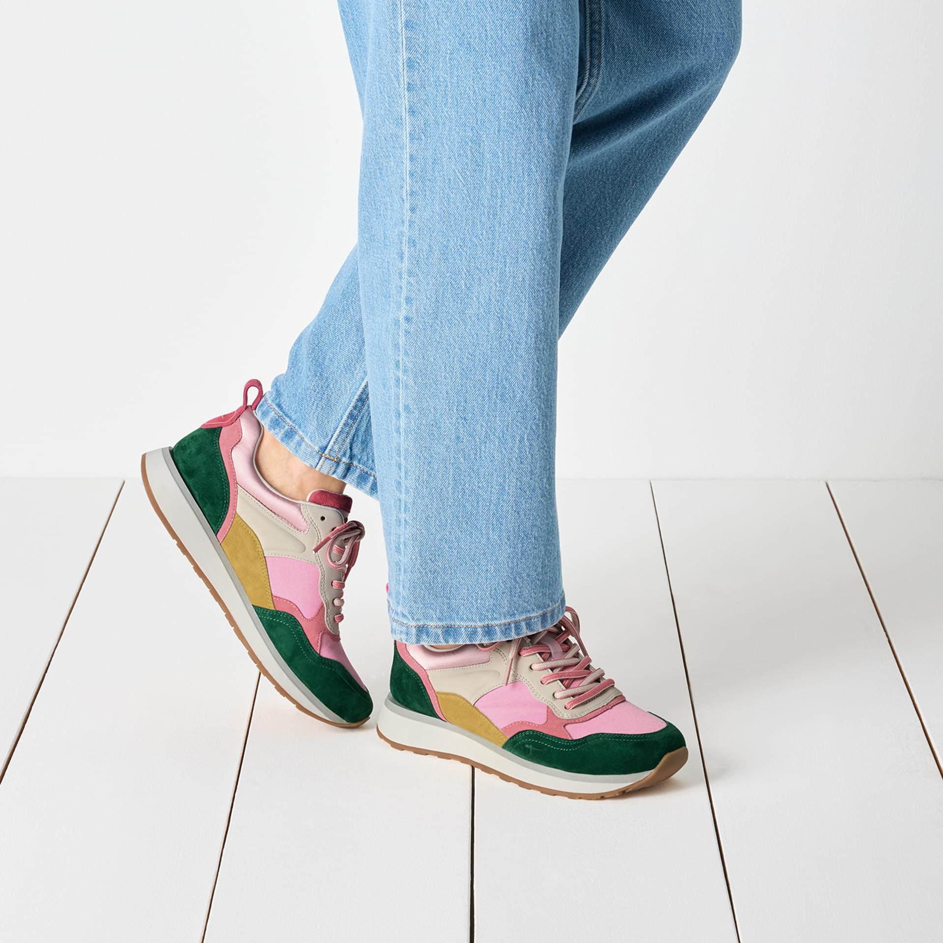 Tamaris Taja Sneakers 1-23741-43 in Pink Comb