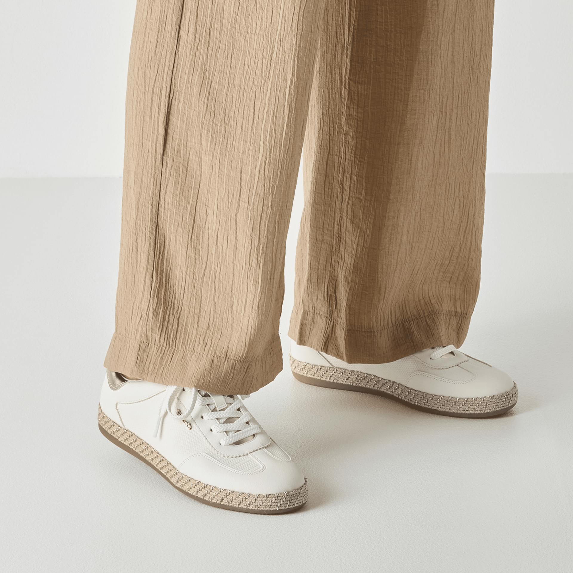 Tamaris Tatife Sneakers 1-23641-46 in White/Gold