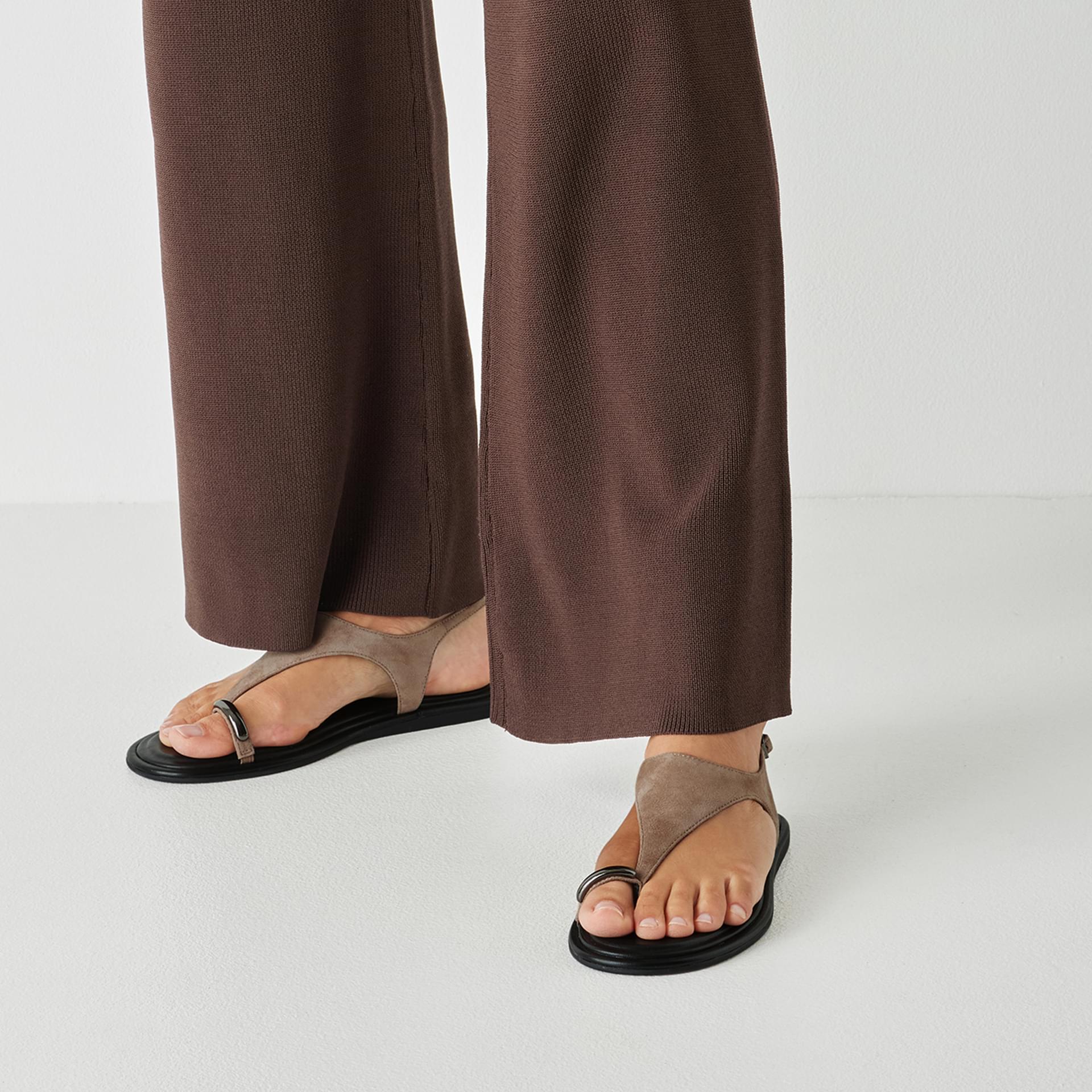 Tamaris Viella Sandals 1-28142-46 in Taupe